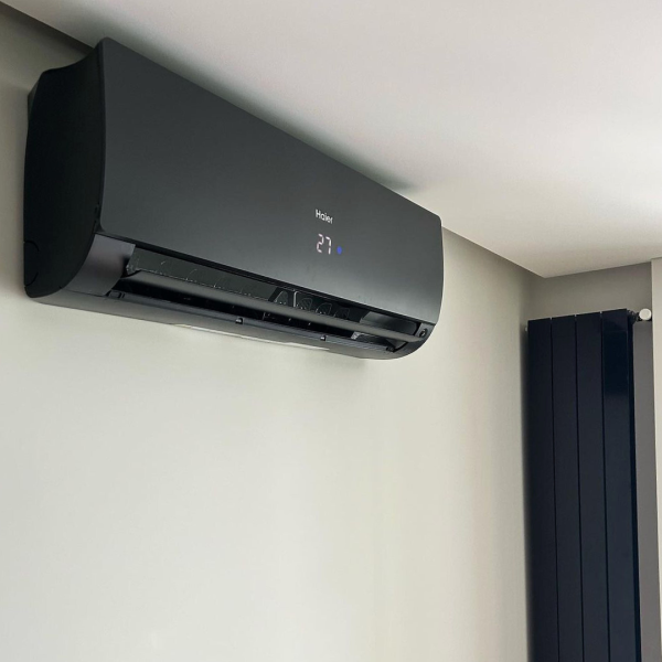 Kondicioner Haier Flexis Matt 18 000 BTU – Premium, Efikas dhe Super i Qetë