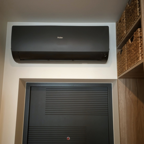 Kondicioner Haier Flexis Matt 18 000 BTU – Premium, Efikas dhe Super i Qetë