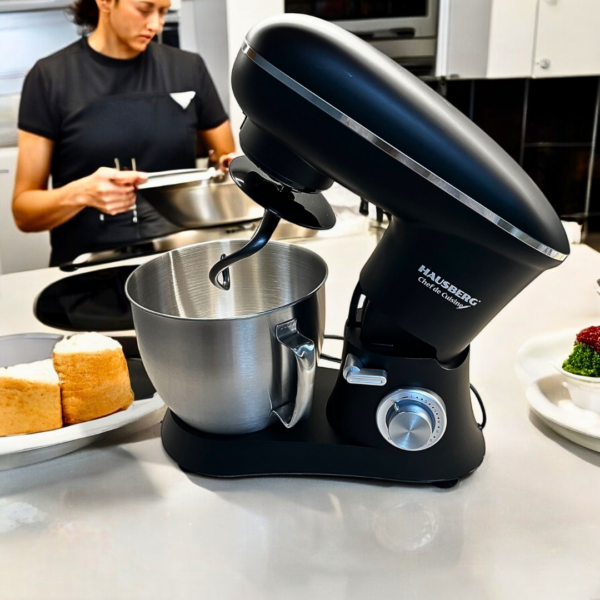 Brumatrice HAUSBERG HB-7622NG – Rrahje e fuqishme për vezë, krem, torta dhe shumë receta